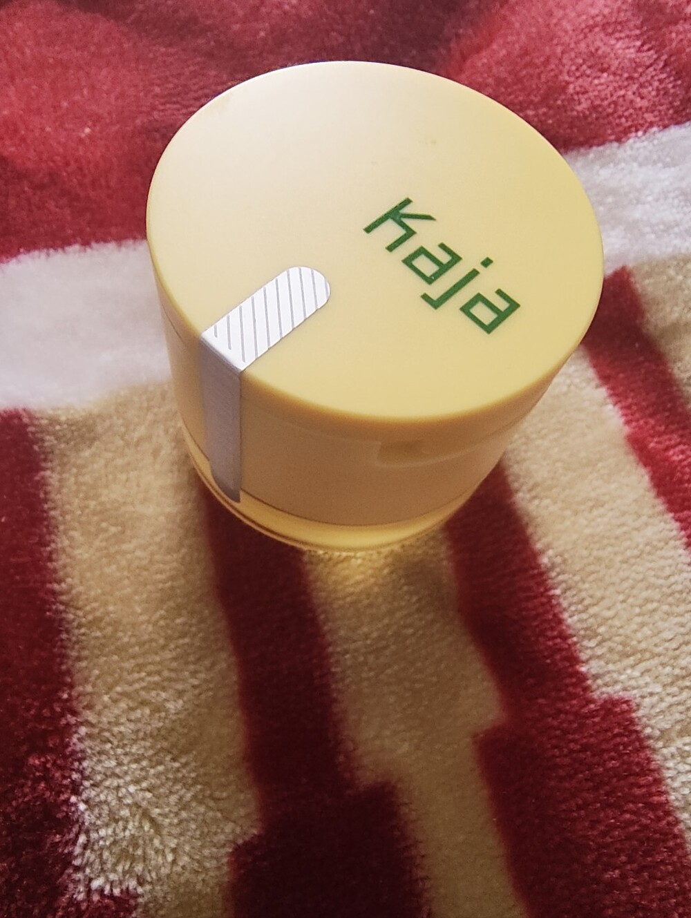 Kaja Lip Scrub Pina Colada Balmy Bento